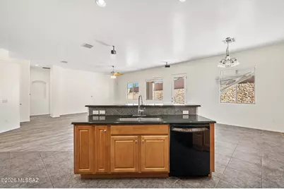 1053 S Seldon Place, Vail, AZ 85641 - Photo 16