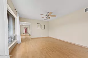 912 S Jefferson Ave, Tucson, AZ 85711 - Photo 16