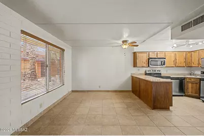 55 N Cherry Avenue #114, Tucson, AZ 85719 - Photo 8