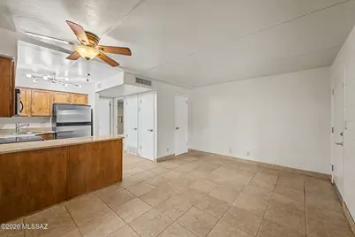 55 N Cherry Avenue #114, Tucson, AZ 85719 - Photo 2