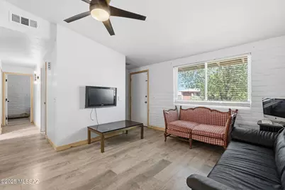 7390 N Dickinson Place, Tucson, AZ 85741 - Photo 12