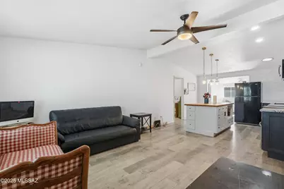 7390 N Dickinson Place, Tucson, AZ 85741 - Photo 4