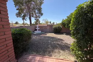 1610 S Burning Tree Ave, Tucson, AZ 85710 - Photo 20