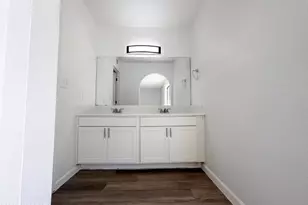 1610 S Burning Tree Ave, Tucson, AZ 85710 - Photo 6