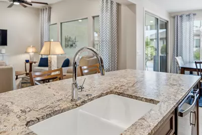 492 N Sonoma Vista Drive, Green Valley, AZ 85614 - Photo 20