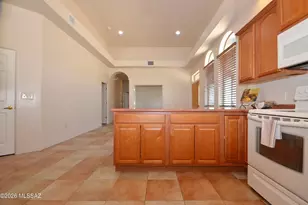 5784 W Treasure Point Pl, Tucson, AZ 85713 - Photo 14