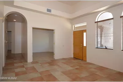 5784 W Treasure Point Place, Tucson, AZ 85713 - Photo 10