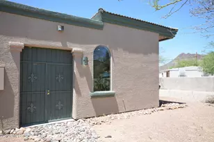 5784 W Treasure Point Pl, Tucson, AZ 85713 - Photo 4