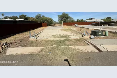 2837 N Edmond Dantes Court #9, Tucson, AZ 85716 - Photo 4