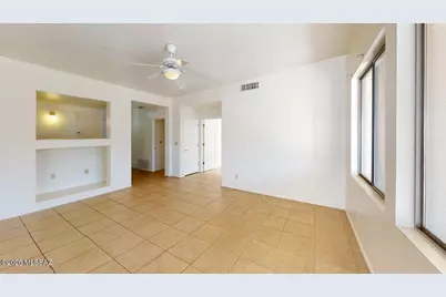 5534 S Gainsborough Road, Tucson, AZ 85746 - Photo 6