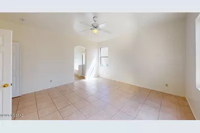 5534 S Gainsborough Road, Tucson, AZ 85746 - Photo 8