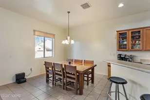6592 W Sydney Ct, Tucson, AZ 85757 - Photo 8