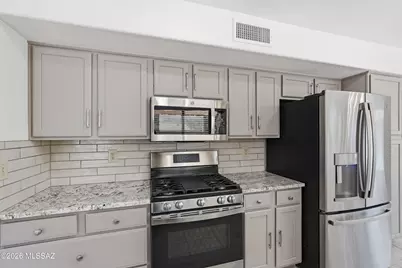 14311 N Choctaw Drive, Oro Valley, AZ 85755 - Photo 8