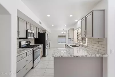 14311 N Choctaw Drive, Oro Valley, AZ 85755 - Photo 14