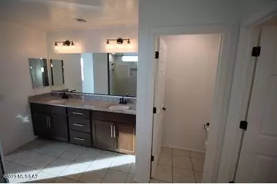 10947 W Renwick Drive, Marana, AZ 85653 - Photo 38