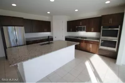 10947 W Renwick Drive, Marana, AZ 85653 - Photo 8