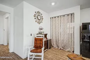8544 W Osprey Ln, Tucson, AZ 85757 - Photo 10
