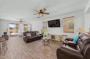 8544 W Osprey Ln, Tucson, AZ 85757 - Photo 2
