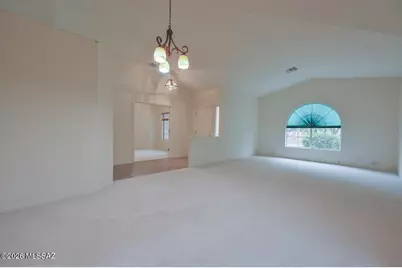 9831 N Double Diamond Place, Tucson, AZ 85742 - Photo 10