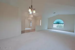 9831 N Double Diamond Pl, Tucson, AZ 85742 - Photo 10