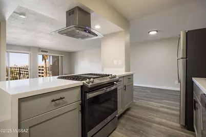 425 W Paseo Redondo #4L, Tucson, AZ 85701 - Photo 24