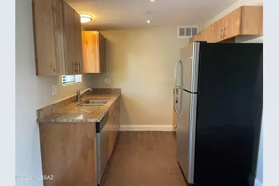 1002 E Lester Street #4, Tucson, AZ 85719 - Photo 14