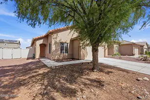 34651 S Corral Dr, Red Rock, AZ 85145 - Photo 1