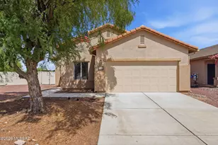 34651 S Corral Dr, Red Rock, AZ 85145 - Photo 2