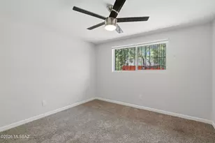 8677 E 24th St, Tucson, AZ 85710 - Photo 20