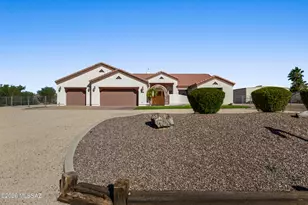 19880 W Desert Views Dr, Casa Grande, AZ 85122 - Photo 2