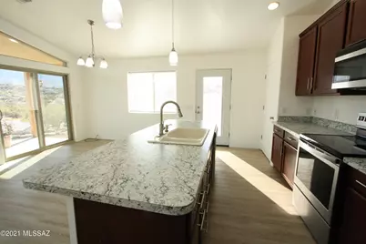 15237 N Lago Del Oro Parkway, Catalina, AZ 85739 - Photo 10