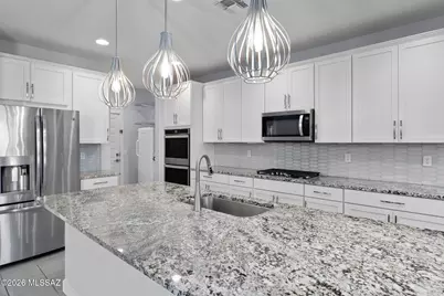 11388 N Gemini Drive, Oro Valley, AZ 85742 - Photo 2