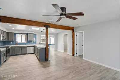 8534 E Ruby Drive, Tucson, AZ 85730 - Photo 2