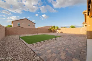 8546 W Finch Ln, Tucson, AZ 85757 - Photo 30