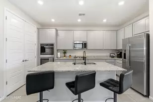13132 E Cembeline Ln, Tucson, AZ 85747 - Photo 16