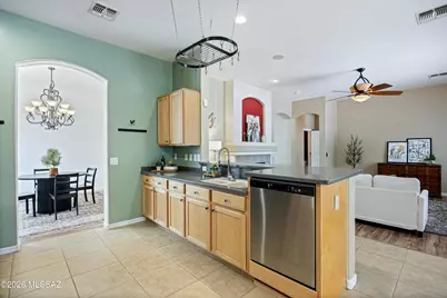 520 E Via Puente Lindo, Sahuarita, AZ 85629 - Photo 16