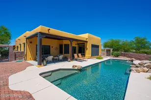778 E Well Rock Pl, Green Valley, AZ 85614 - Photo 16