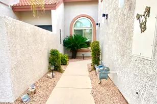 8665 N Johnny Miller Dr, Tucson, AZ 85742 - Photo 2