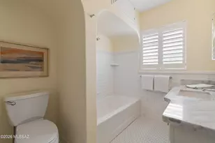 225 N Sierra Vista Dr, Tucson, AZ 85719 - Photo 14