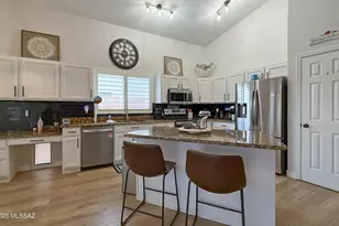 9175 N Sugar foot Dr, Tucson, AZ 85743 - Photo 20