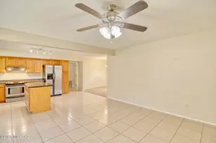 9022 E Rosewood St, Tucson, AZ 85710 - Photo 14