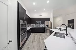 7580 E Bookmark Pl, Tucson, AZ 85715 - Photo 16
