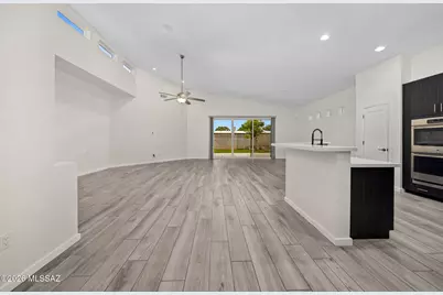 7580 E Bookmark Place, Tucson, AZ 85715 - Photo 12