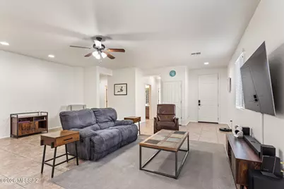 10464 S Cutting Horse Drive, Vail, AZ 85641 - Photo 10