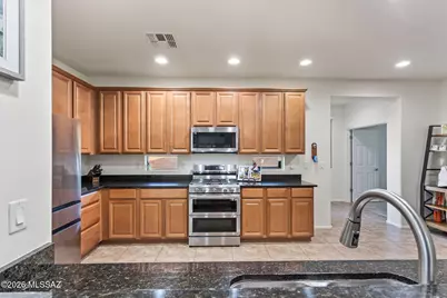 10464 S Cutting Horse Drive, Vail, AZ 85641 - Photo 4