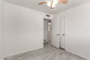 1214 W Kleindale Rd, Tucson, AZ 85705 - Photo 16