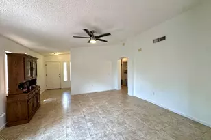 1679 W Sauvignon Dr, Tucson, AZ 85746 - Photo 4