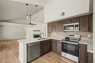 7271 S Camino Alegre, Tucson, AZ 85746 - Photo 2