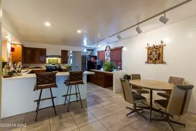 3825 N Tyndall Avenue, Tucson, AZ 85719 - Photo 16