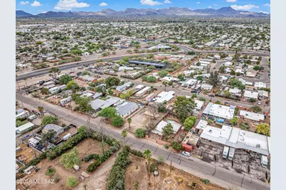 4477 N Pomona Avenue #., Tucson, AZ 85705 - Photo 12